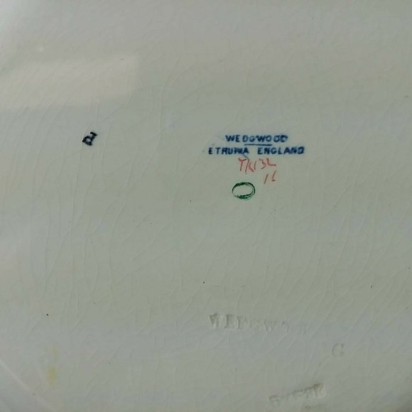 Wedgwood Plate Floral Scalloped Rim Etruria England - Picture 6 of 8